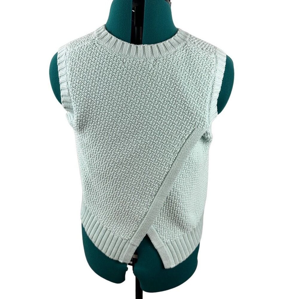 Banana Republic mint green open back vest- size s